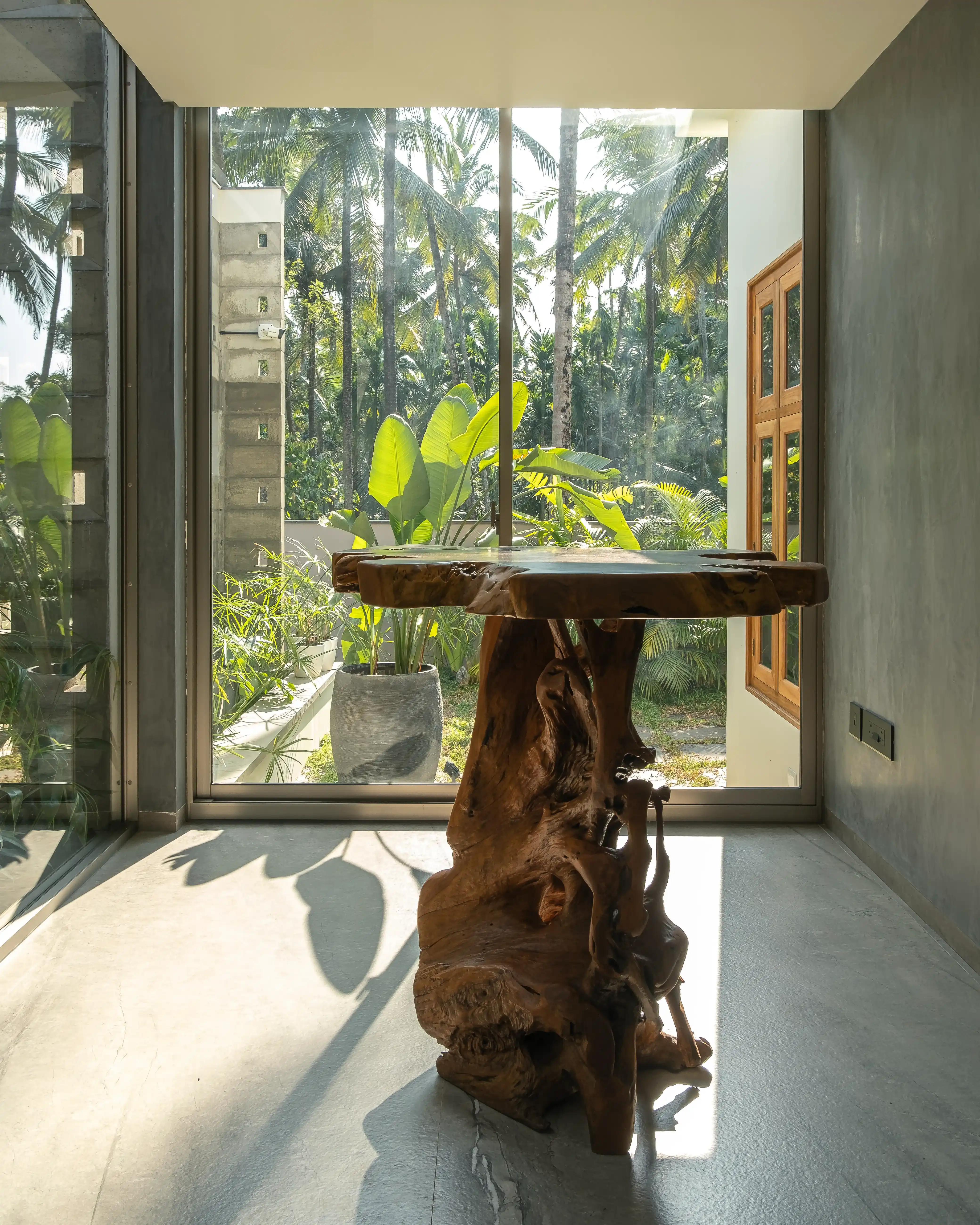 Compact Home - Corridor